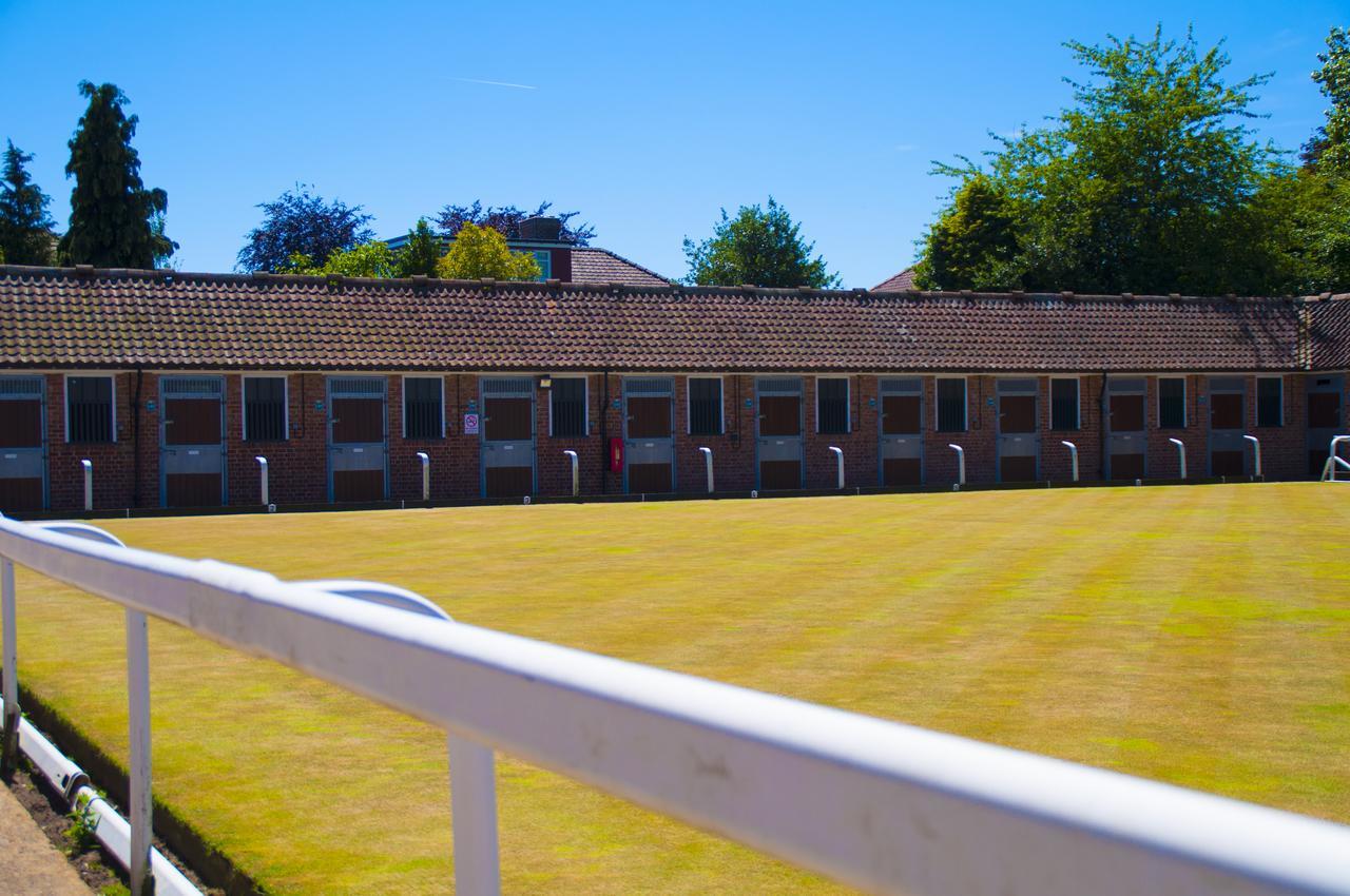 Stableside At Racecourse Hotel York